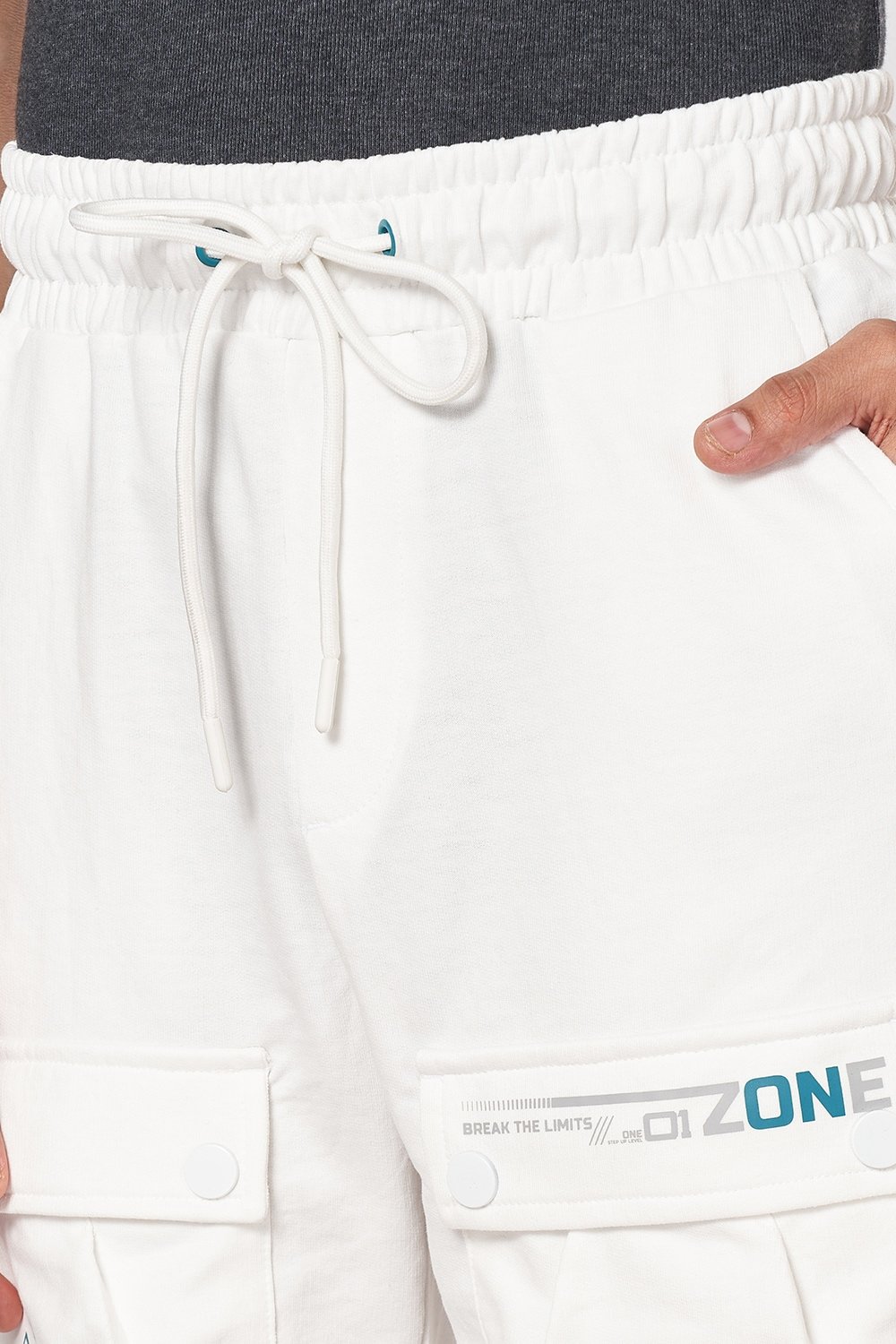 Ajile White Solid Knee Length Athleisure Men Regular Fit Shorts