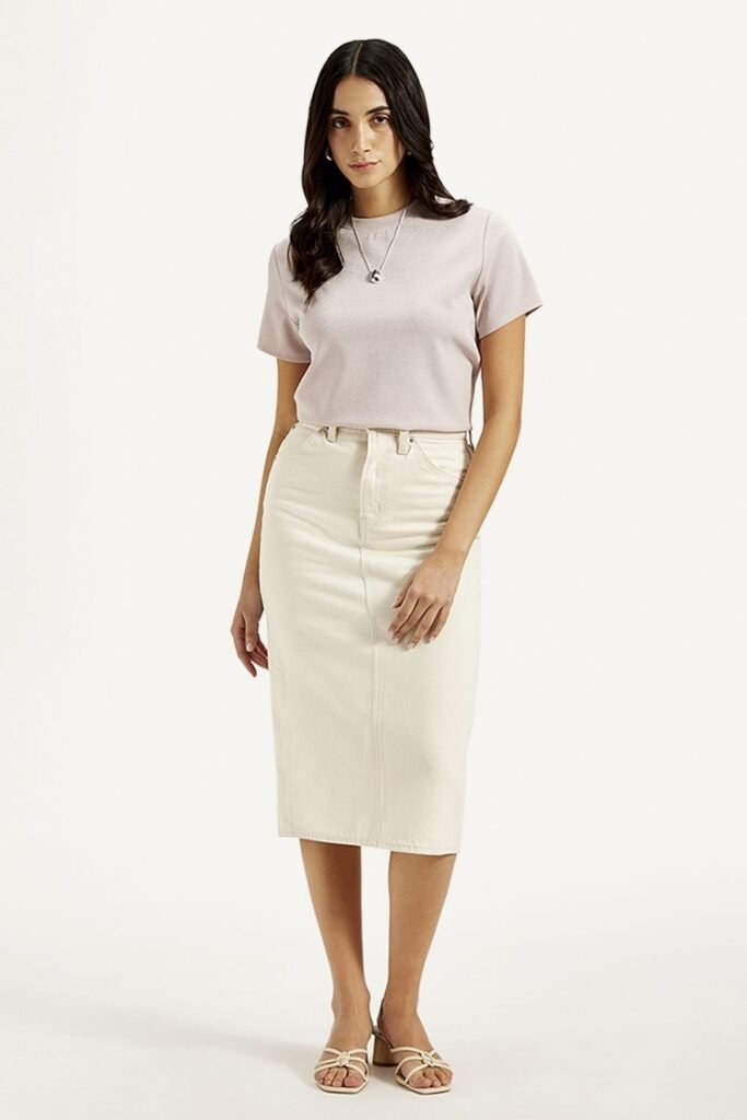 Levis White Solid Calf Length Casual Women Slim Fit Skirts