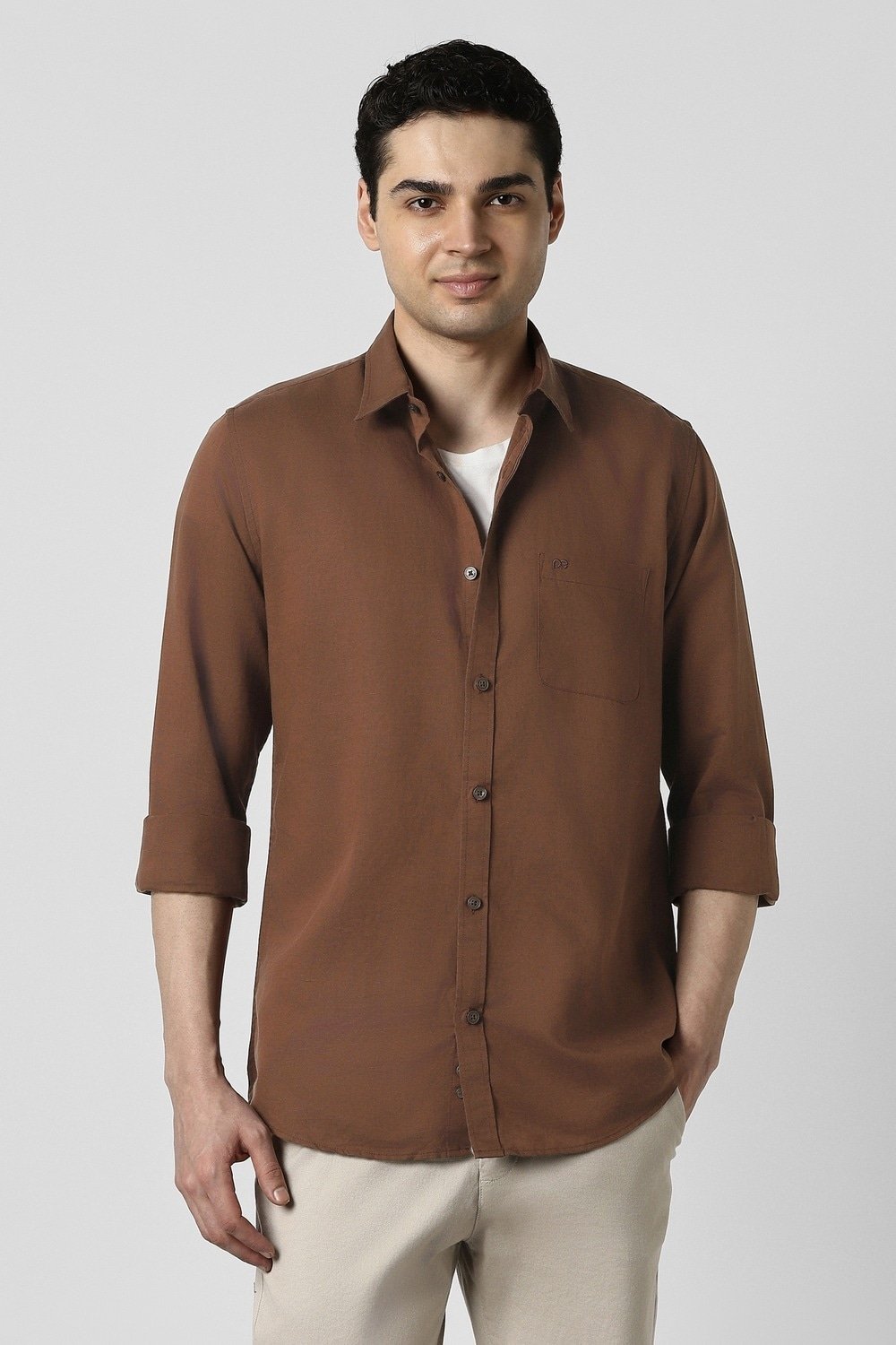 Peter England Brown Solid Casual Full Sleeves Men Slim Fit Casual Shirt