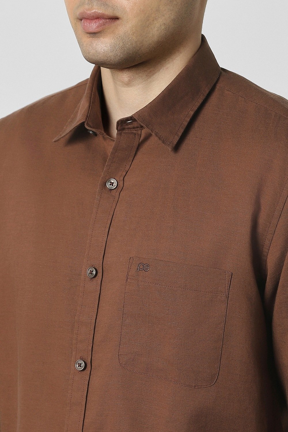 Peter England Brown Solid Casual Full Sleeves Men Slim Fit Casual Shirt