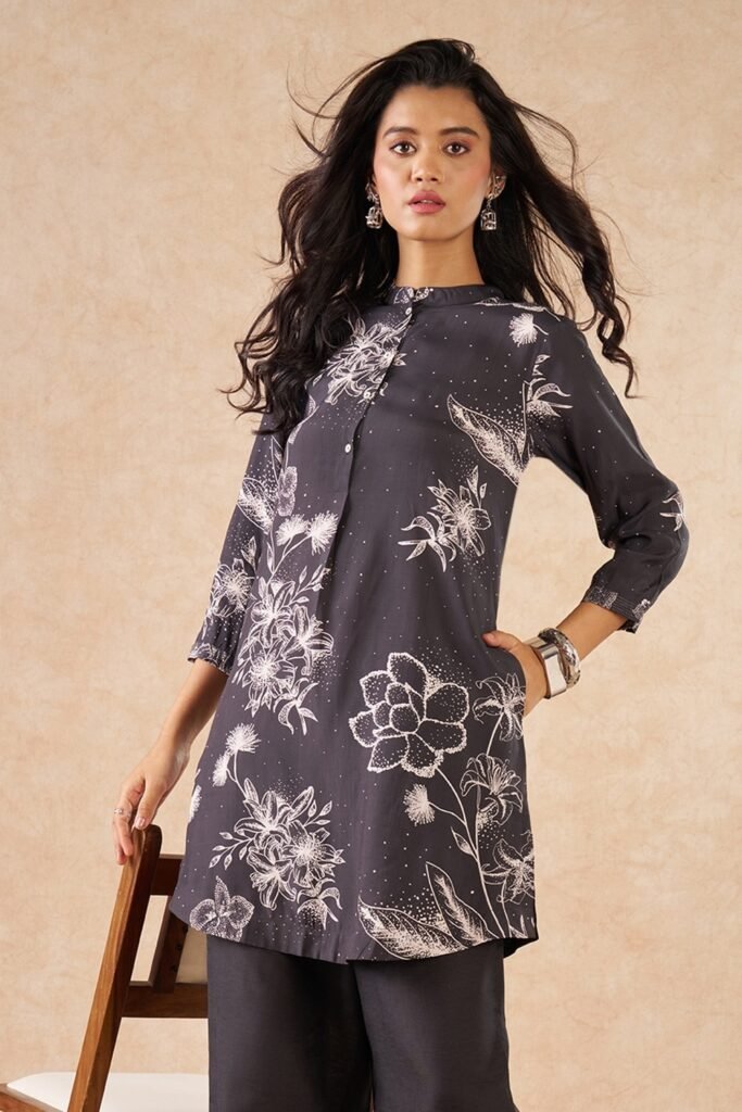 Marigold Lane Charcoal Floral Print Straight Fit Mandarin Collar Tunic