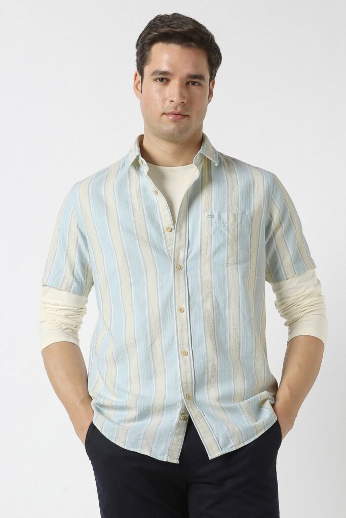 Peter England Light Blue Striped Casual Half Sleeves Shirt Collar Men Slim Fit Casual Shirt