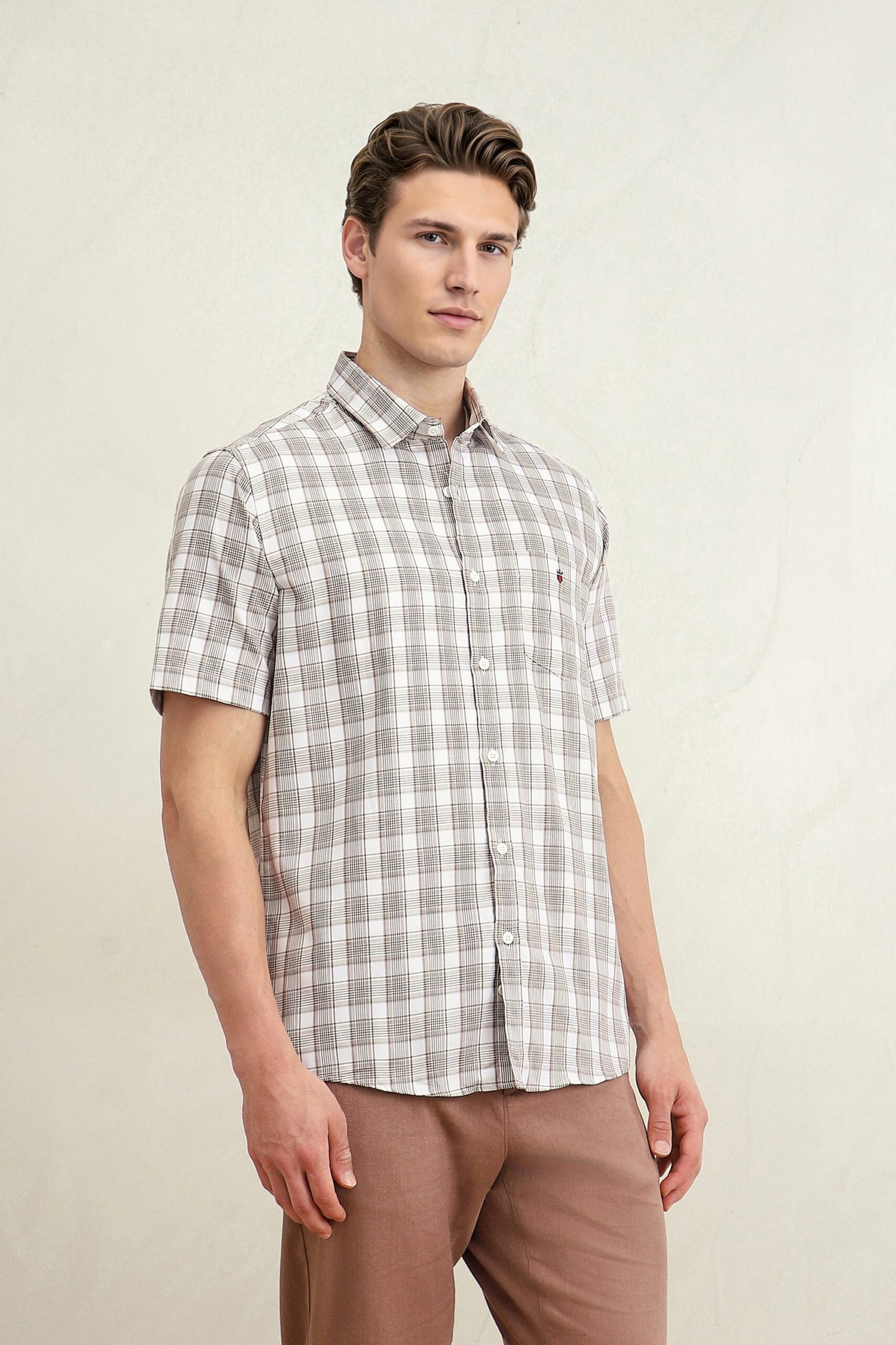 Louis Philippe White Men Checked Slim Fit Shirt