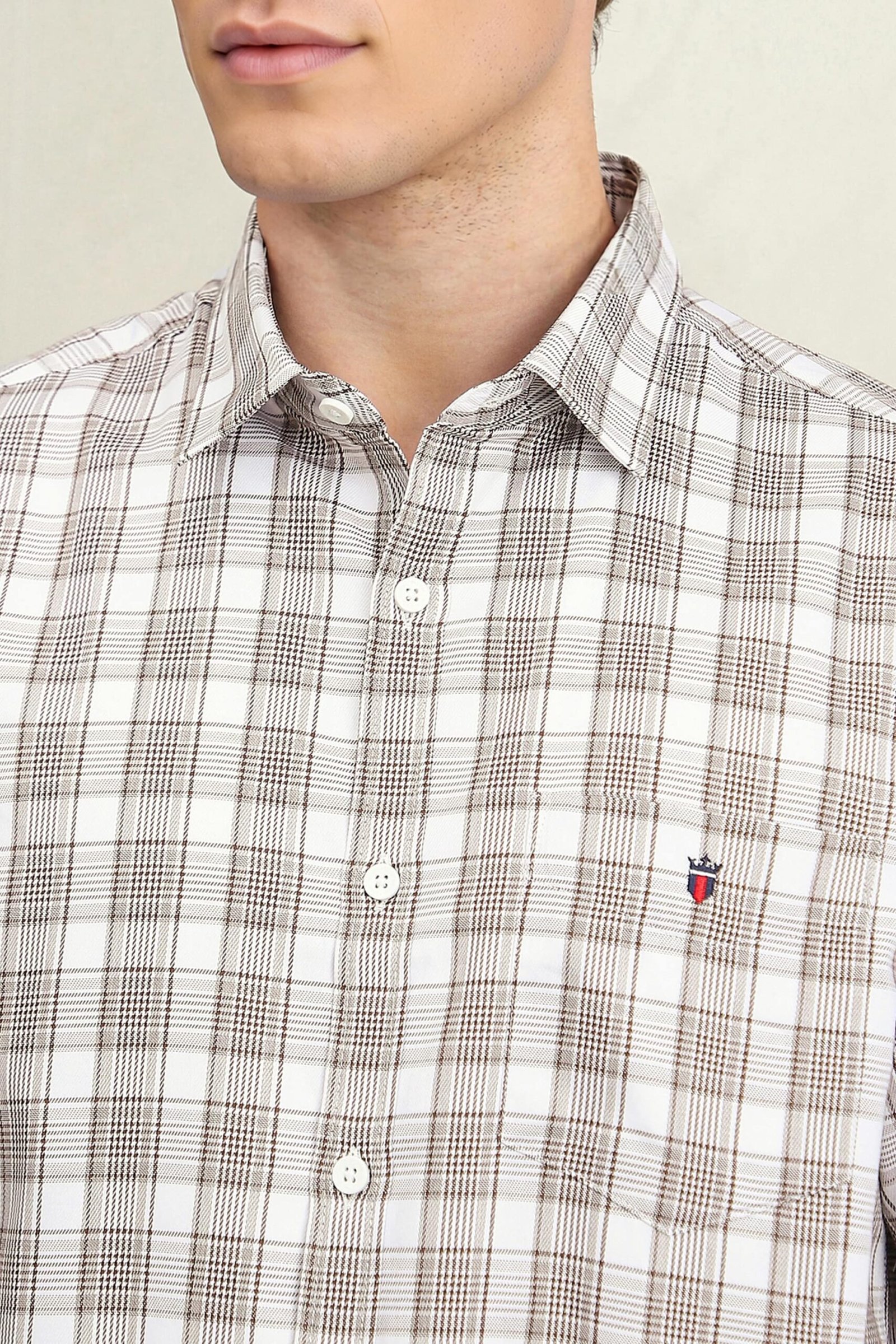 Louis Philippe White Men Checked Slim Fit Shirt